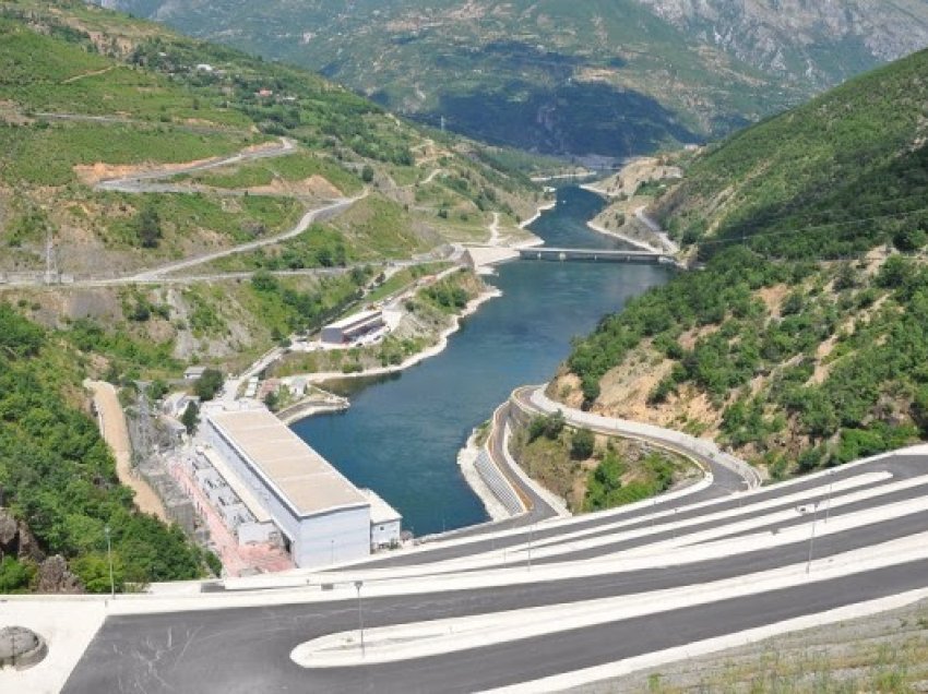 Rritet prodhimi dhe eksporti i energjisë në Shqipëri