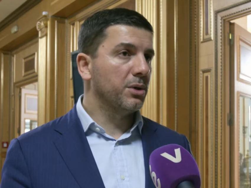 Krasniqi: Qeveria me emërimin e Aliut në KPM, dëshmoi misionin për të penguar fjalën e lirë