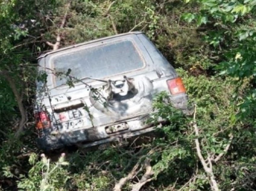 Automjeti përfundon në humnerë në Lezhë, raportohet për të lënduar