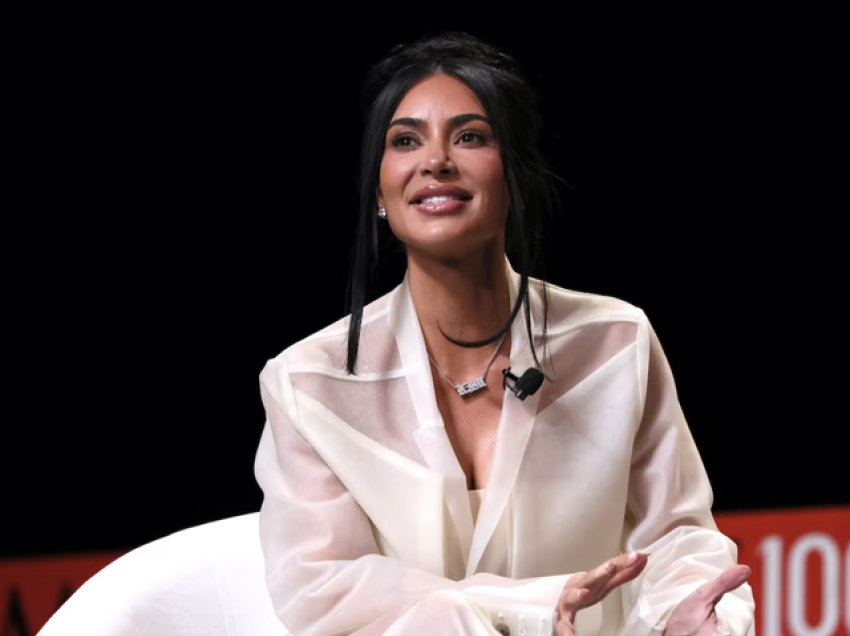 Kim Kardashian u bën çdo vit të njëjtën dhuratë për ditëlindje fëmijëve të saj