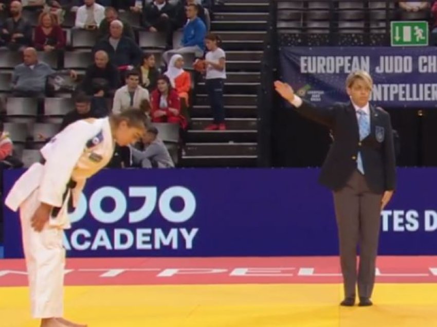 Nora Gjakova luftfon për medalje të bronztë