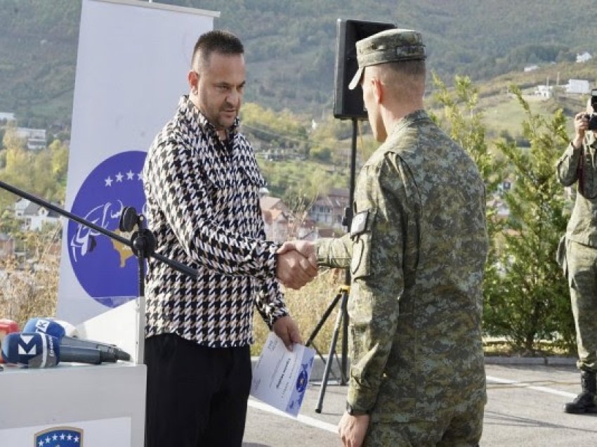 ​Ushtarë të FSK-së certifikohen në avancimin e teknikave të xhudos dhe vetëmbrojtjes