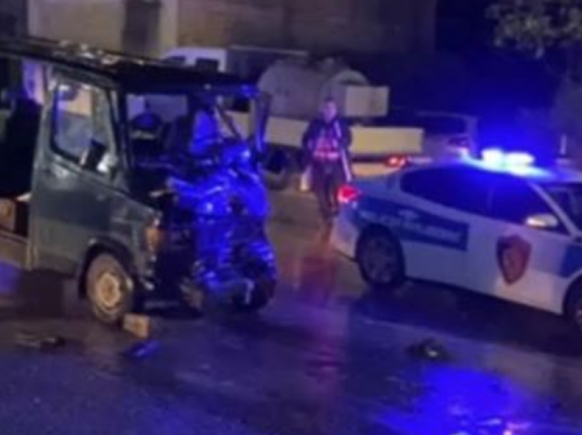 Aksident në Sarandë/ Makina i pret rrugën furgonit, shoqërohen në polici shoferët