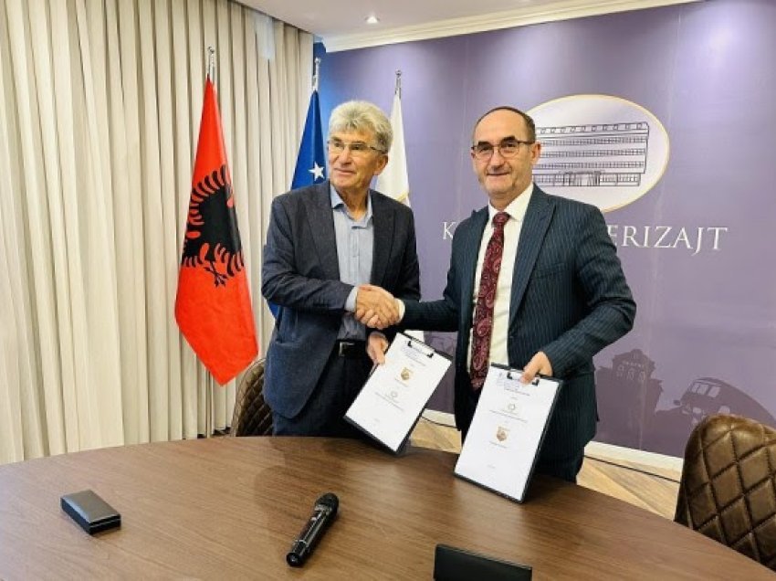 Dhoma e Tregtisë dhe Komuna e Ferizajt nënshkruajnë memorandum bashkëpunimi