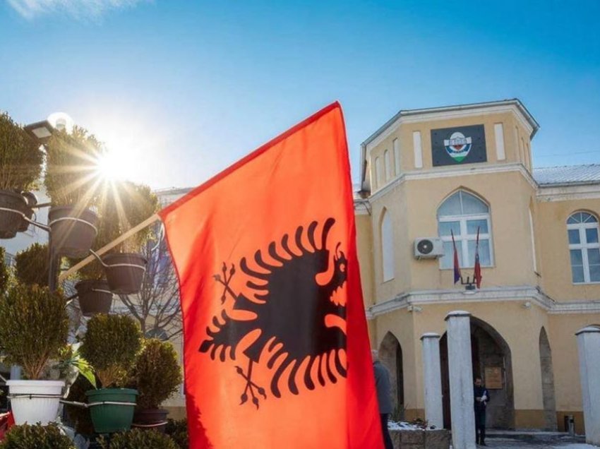 Zgjedhjet në Serbi/ Ja pse është e rëndësishme që kandidatët shqiptarë të garojnë në një listë të vetme! 