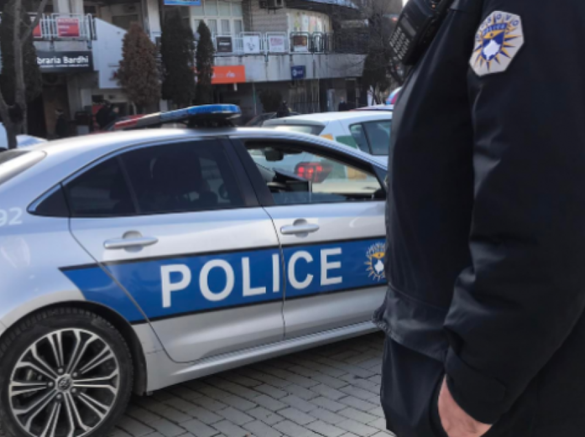 Aksidentohet një veturë e policisë në Prizren