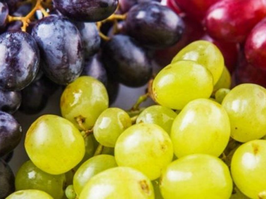 Farat e rrushit, si t’i përdorni për veshkat dhe mëlçinë