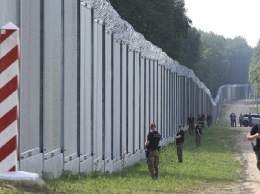 Polonia dhe Republika Çeke kontrolle kufitare në kufirin me Sllovakinë