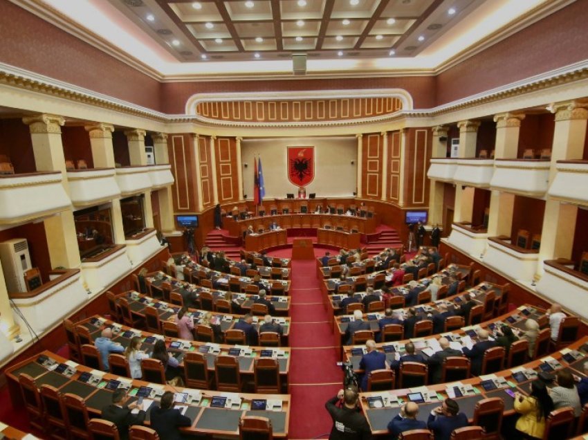 Me 12 tetor Kuvendi i Shqipërisë mban seancë të posaçme për Kosovën