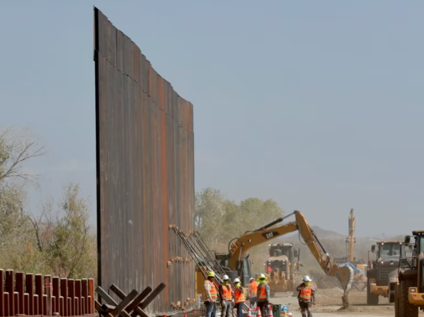 Presidenti Biden ndryshon qëndrim për murin në kufi