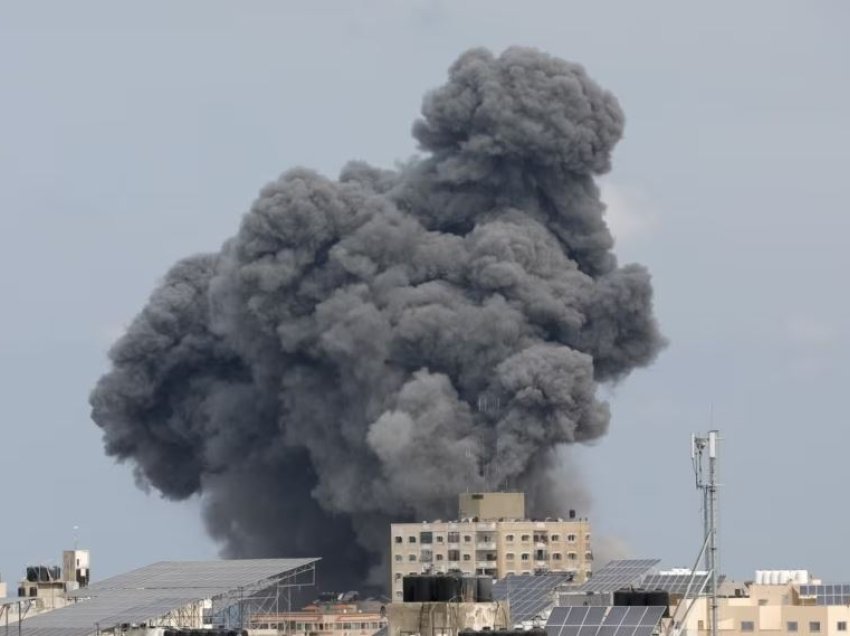 Forcat izraelite luftojnë për të zmbrapsur militantët e Hamasit