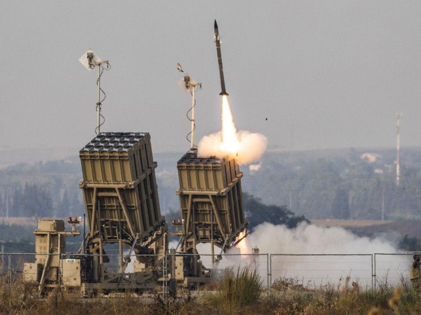 Iron Dome, sistemi mbrojtës i Izraelit që rrëzoi 90% të raketave të Hamasit 