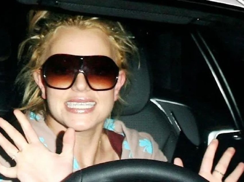 Britney Spears sërish në telashe me policinë 