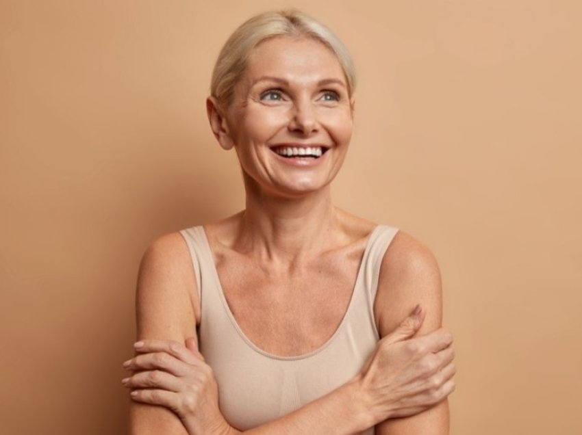A mund të humbisni peshë pas menopauzës?