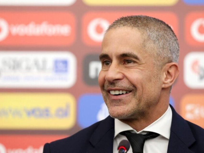 “Nuk u tregoj kush luan”, trajneri i Shqipërisë: Euro 2024? Presim zyrtarizimin, e vërteta e Brojës