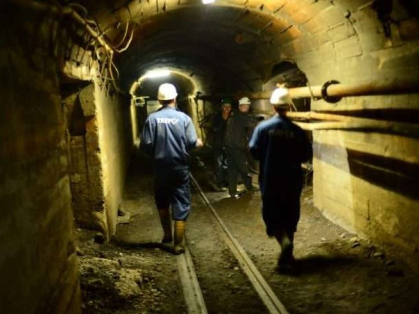 I keqësohet gjendja shëndetësore një minatori të Trepçës gjatë grevës, në minierë futet ekipi mjekësor
