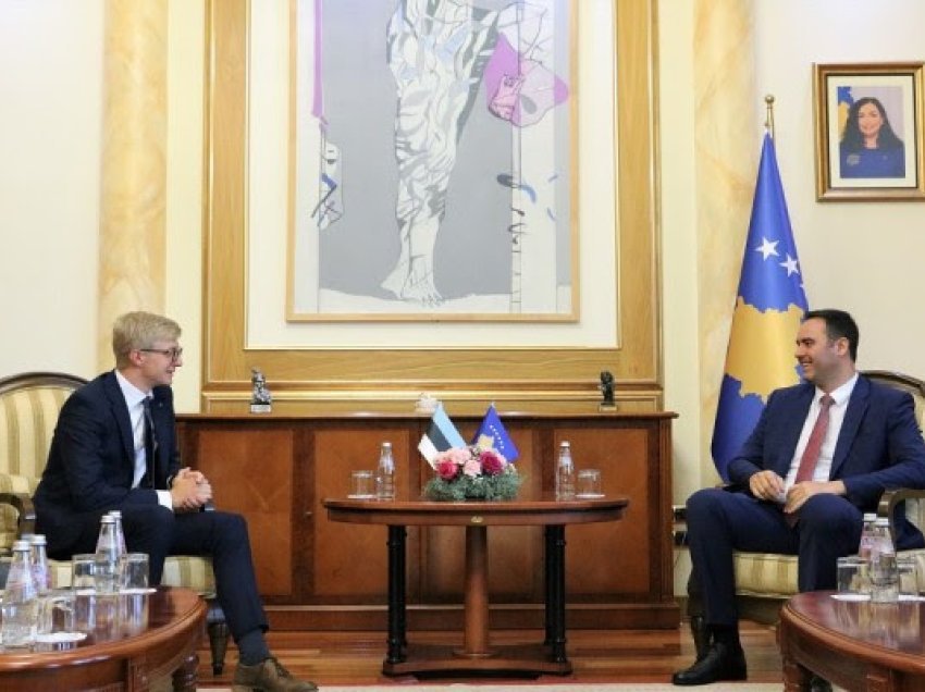 ​Konjufca-Vaga diskutojnë për bashkëpunimin Kosovë-Estoni