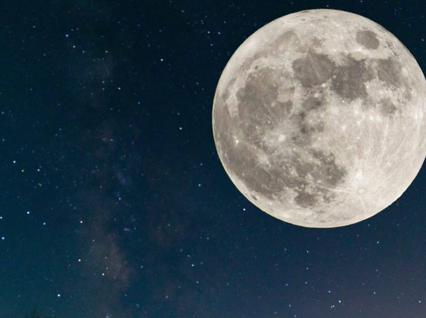 Hëna e plotë më 28 tetor – shenjat e horoskopit që do të jenë më të prekura