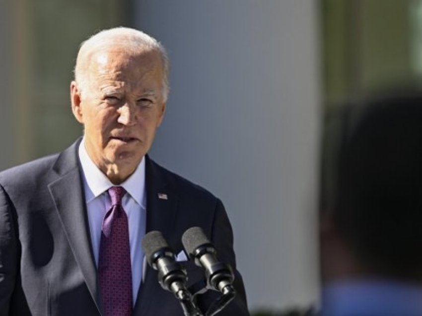 Biden përsërit thirrjen që republikanët të miratojnë ndalimin e armëve sulmuese pas të shtënave në Maine
