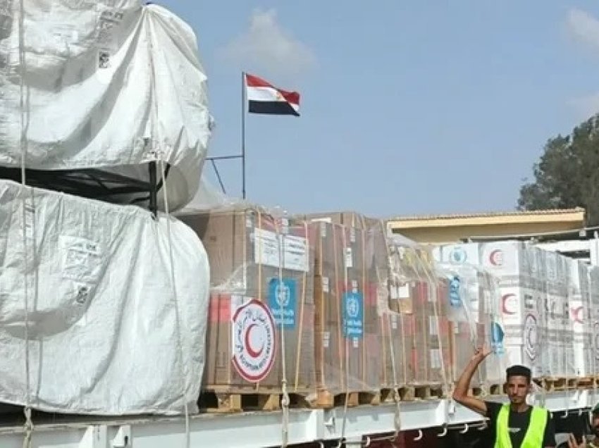 Gjysmëhena e Kuqe konfirmon hyrjen e 26 kamioneve me ndihma në Gaza