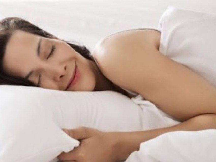 Çfarë bëjnë njerëzit e suksesshëm para gjumit?