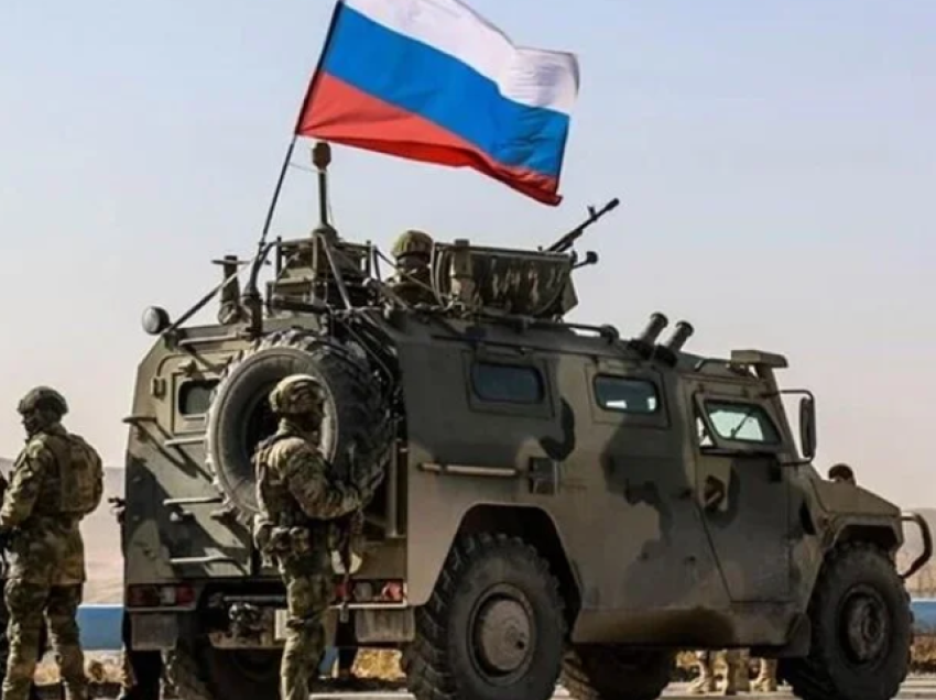 “Këtë vit po kryejmë stërvitje në Ukrainë”, Rusia anulon stërvitjet e mëdha ushtarake