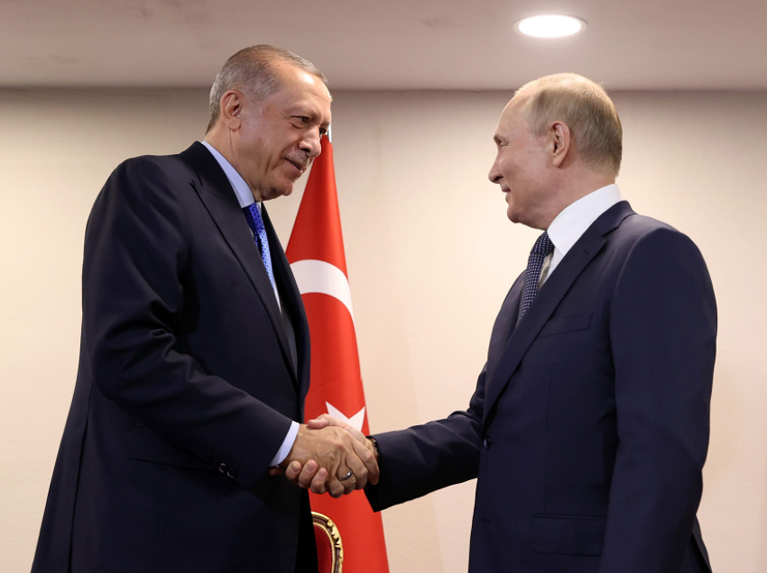 Takimi Erdogan – Putin, çfarë pritet të ndodhë sot