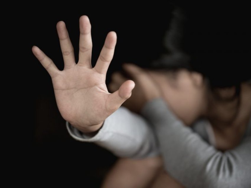 E tmerrshme: Sulmohet seksualisht një 11-vjeçare në Janjevë, i dyshuari ia vjedh dhe telefonin