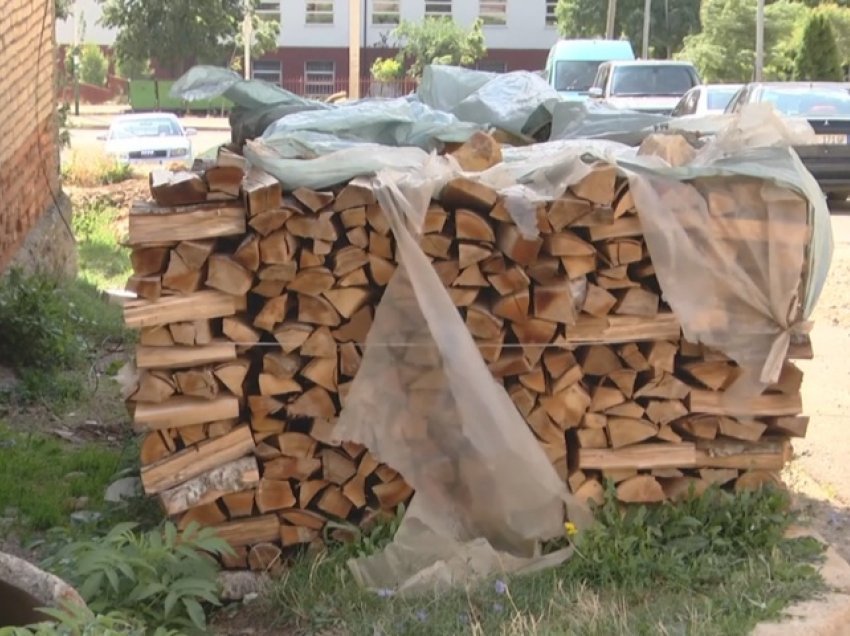 Bulqiza pa dru për dimër, banorët: Çmimi shumë i lartë, nuk e përballojmë dot