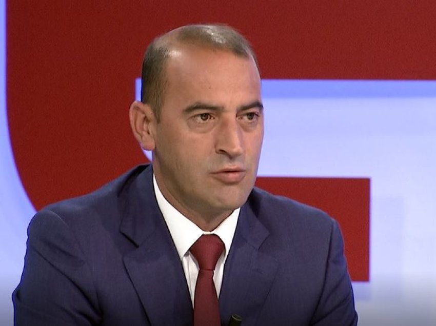 Haradinaj: Kryetari Ramosaj 44 herë i ka shkruar ministrit të Kurtit, nuk përgjigjet