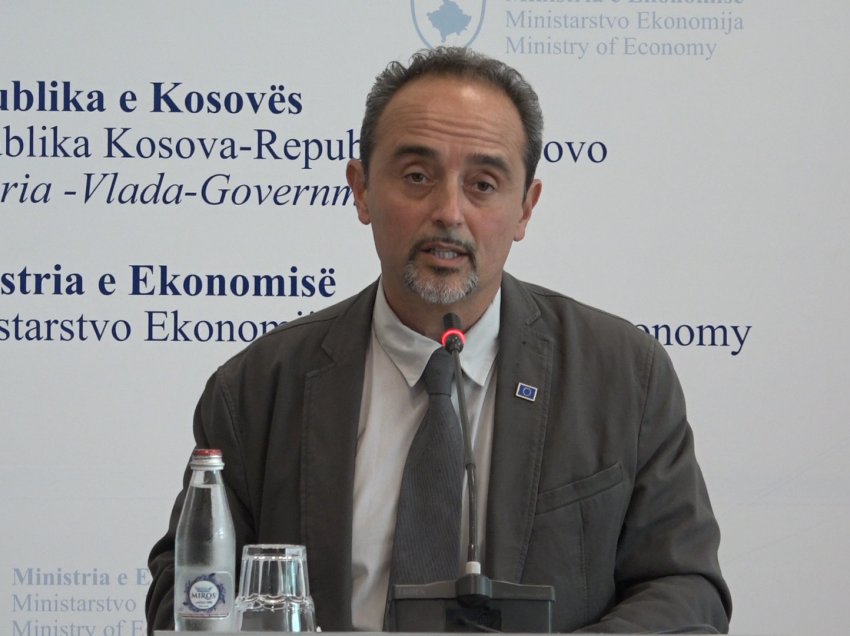 Zyrtari i BE-së tregon kur hiqen masat ndaj Kosovës