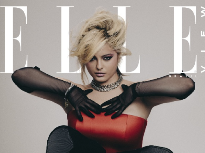 Bebe Rexha pozon për kopertinën e revistës “Elle Brasil”, flet edhe për emigrimin nga Shqipëria në Amerikë