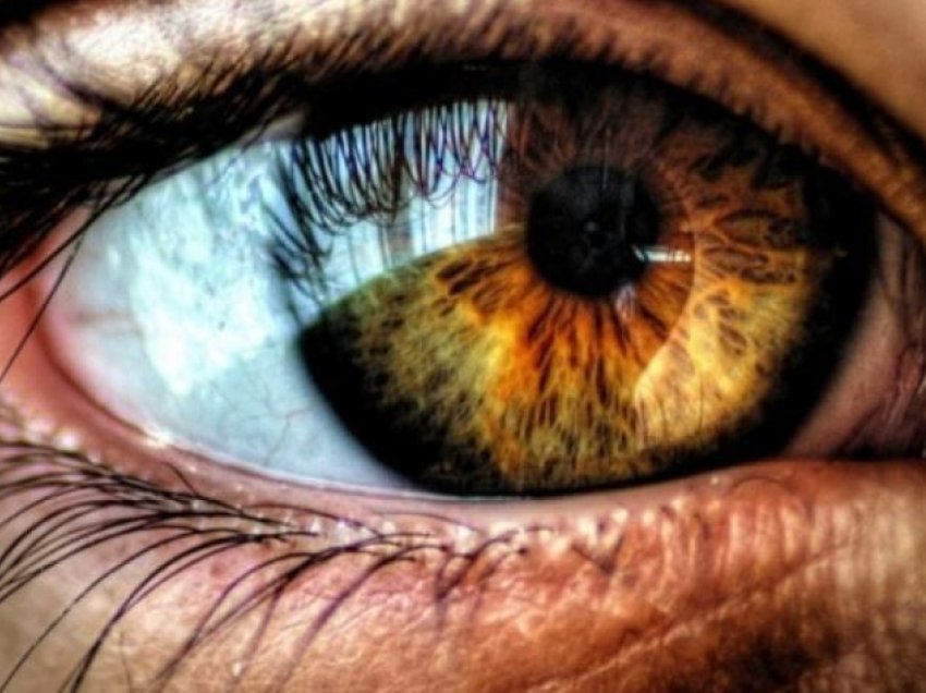 Cila prej ngjyra të syve është më e shëndetshme?