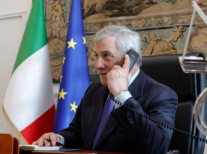 Tajani u kërkon Kurtit e Vuçiqit të dialogojnë, thotë se Italia po planifikon forcimin e pranisë së KFOR-it në kufi