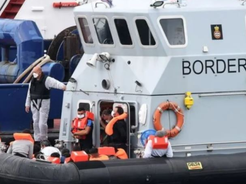 Gjendet trupi i pajetë i një 24-vjeçareje emigrante në brigjet e Francës