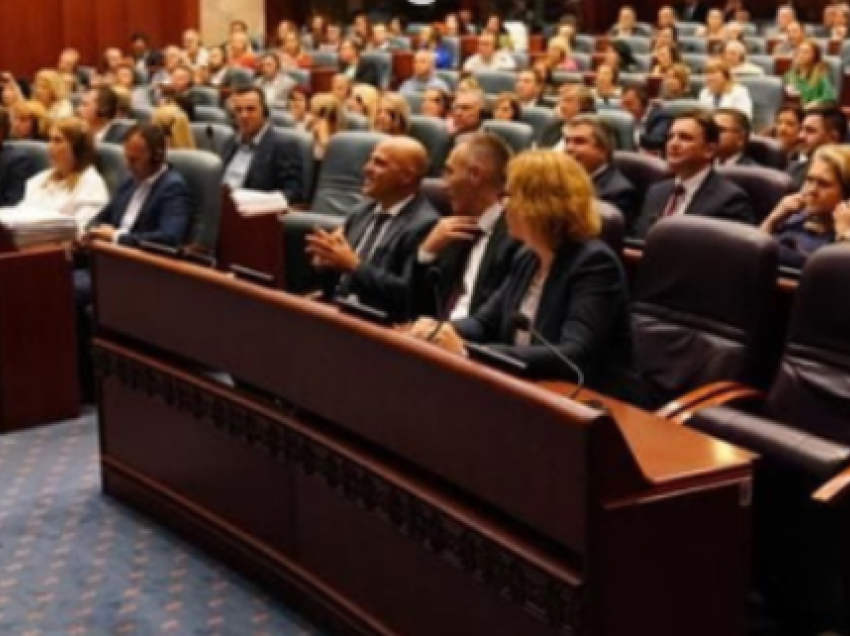 Seancë e jashtëzakonshme e Kuvendit, zgjatet afati për ndërtimin e autostradës Kërçovë-Ohër