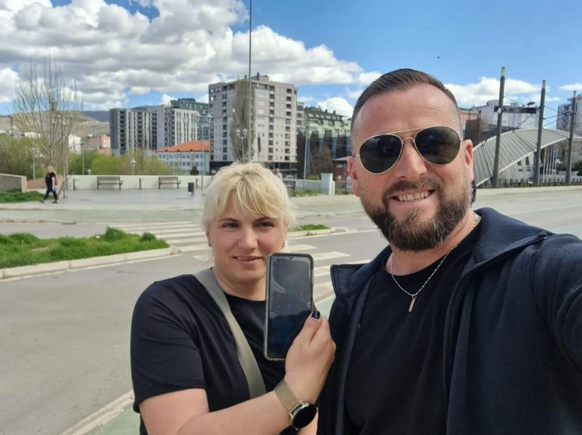 Mitrovicasi gjen një telefon në lagjen e Boshnjakëve, ia kthen pronares serbe