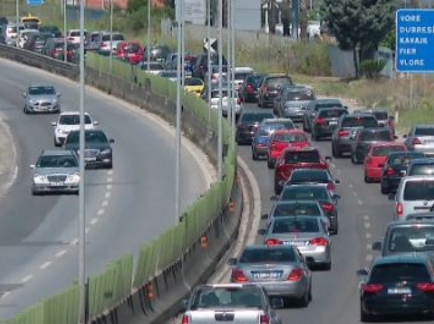 Tiranë-Durrës, 8 korsi në total/ Hapen tenderat për zgjerimin e disa akseve, dyfishohet kapaciteti i autostradës