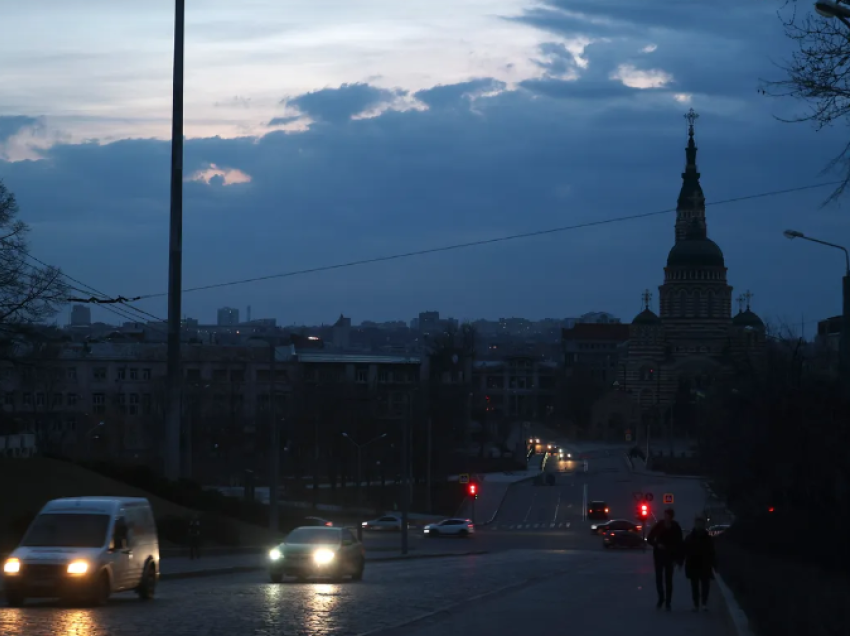 Sulmi i Rusisë në Kharkiv plagos 3 persona