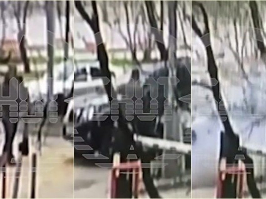Momenti kur makina e “tradhtarit ukrainas” hidhet në erë në një atentat kundër tij – pasi ai u pa duke ecur drejt saj