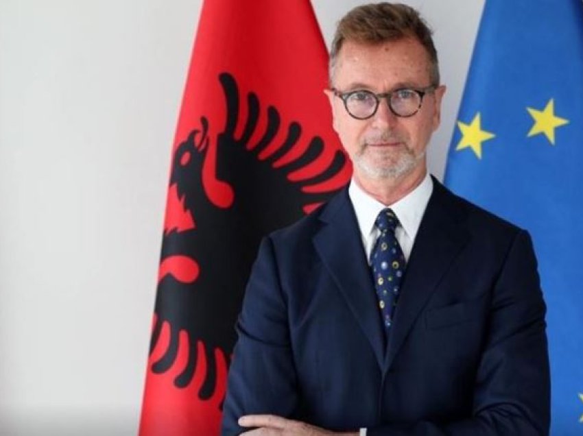  Reforma në Drejtësi/ Ambasadori i BE: Nëse Shqipëria dëshiron të anëtarësohet në BE, rruga që duhet të ndjekë është e qartë! 
