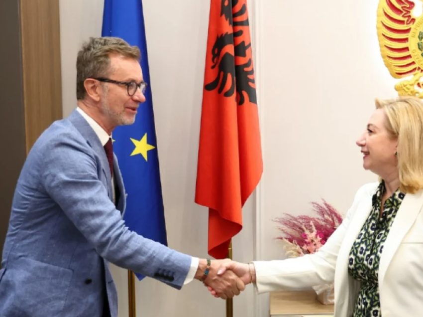 Ambasadori i BE takim me kryetaren e GJK, Holta Zaçaj: Diskutuam për punën e gjykatës dhe bashkëpunimin në të ardhmen