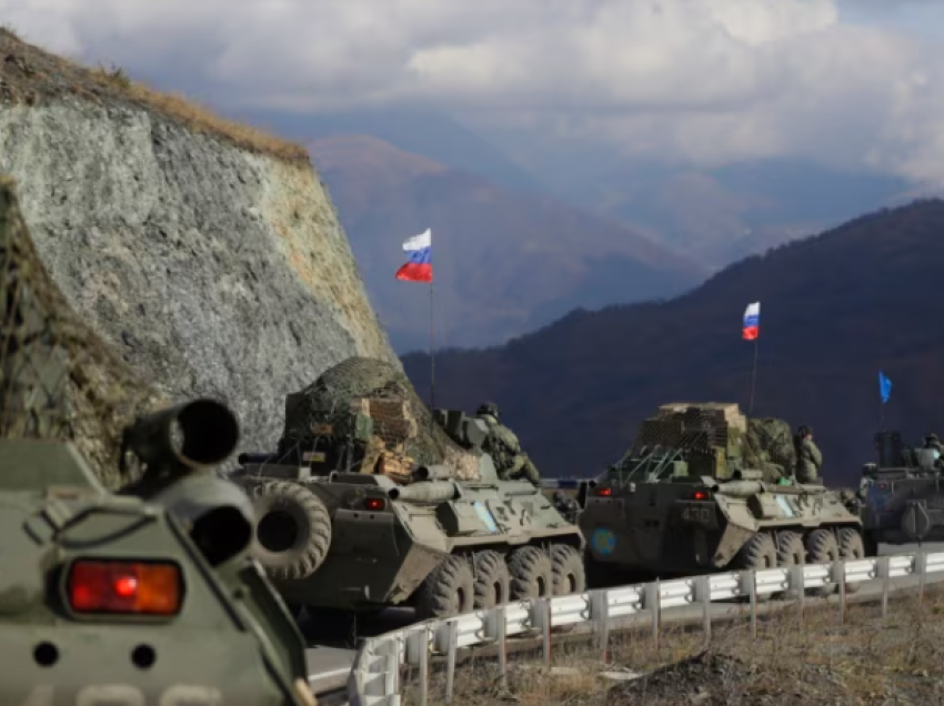 Rusia fillon tërheqjen e trupave nga Nagorno-Karabak