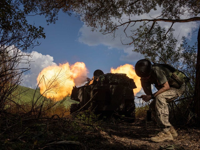 LIVE: Ukraina sulmon zona të kontrolluara nga Rusia me raketa me rreze të gjatë veprimi të dërguara fshehtas nga SHBA