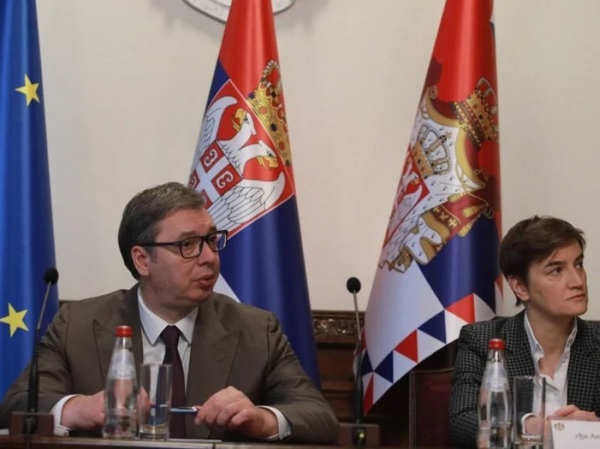 Vuçiqi, pas takimit me Quint-in, mbledh ministrat – diskutojnë hapat pas ndalimit të dinarit në Kosovë