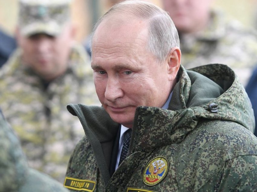 Frika “pushton” vendet skandinave, paralajmërojnë gjeneralët: Rusia po përgatitet për luftë ndaj NATO-s