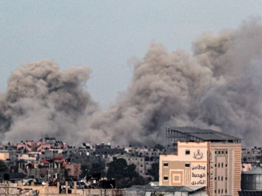 Të paktën 22 të vrarë nga sulmet izraelite në Gazë