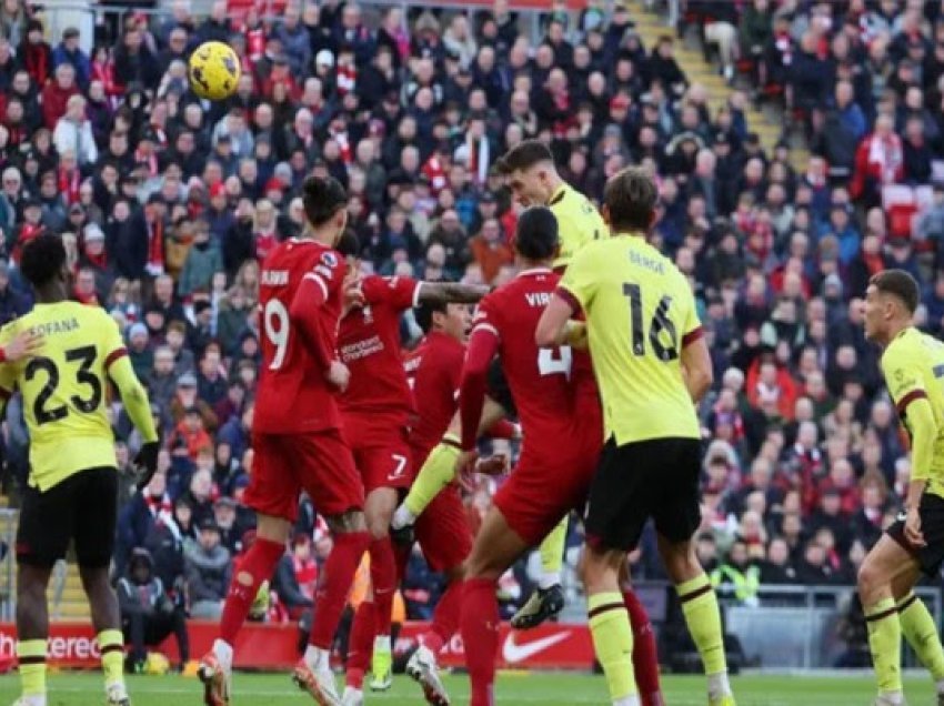 ​Pjesa e parë: Liverpooli po barazon me Burnleyn, Brightoni avancon si mysafirë kundër Tottenhamit