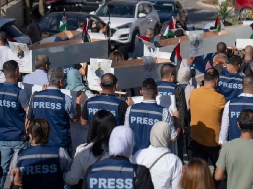 Gazetarët në Gazë i bien kambanës së alarmit për rrezikun ndaj tyre