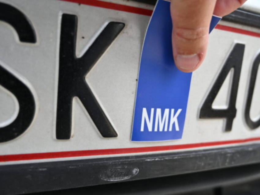 MPB: Është ndryshuar rregullorja për ngjitëset “NMK” në automjete, është shtyrë afati deri më 31 dhjetor 2024